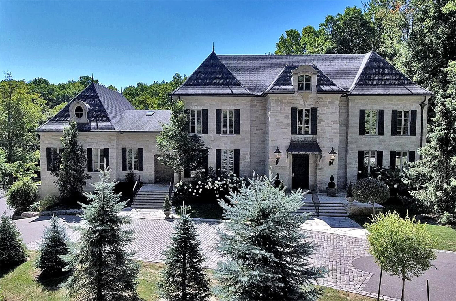 Bridgewater Dr, Richmond Hill