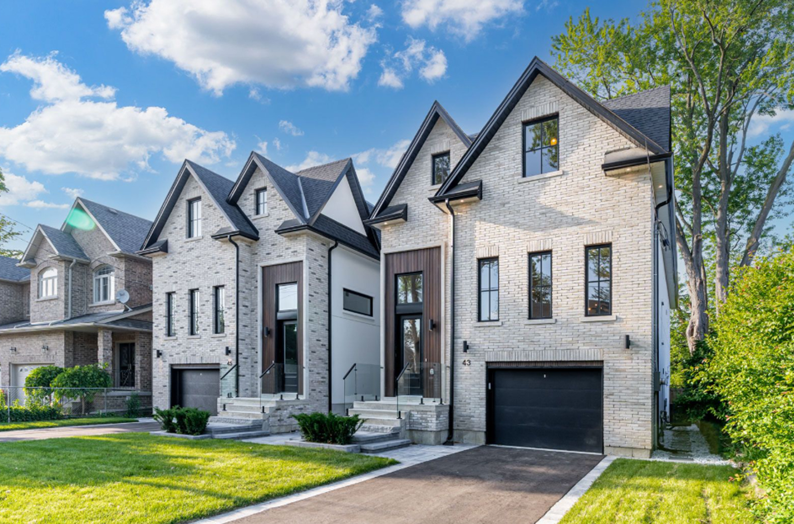 Benson Avenue, Mississauga