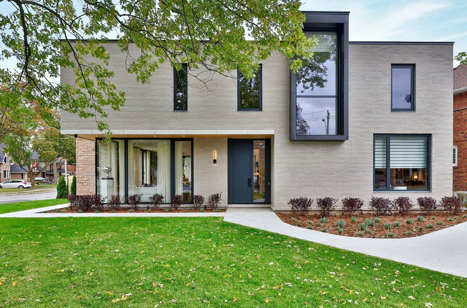 Brentcliffe Road, Toronto